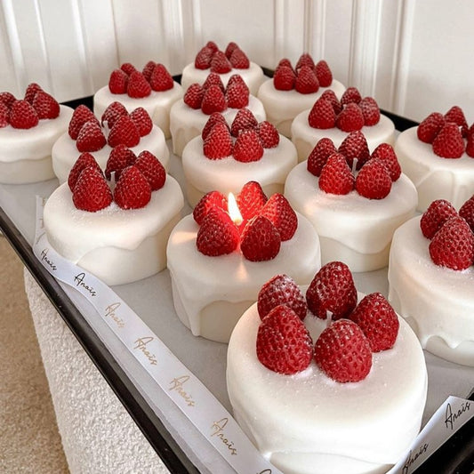 Strawberry Yum Cake Candle