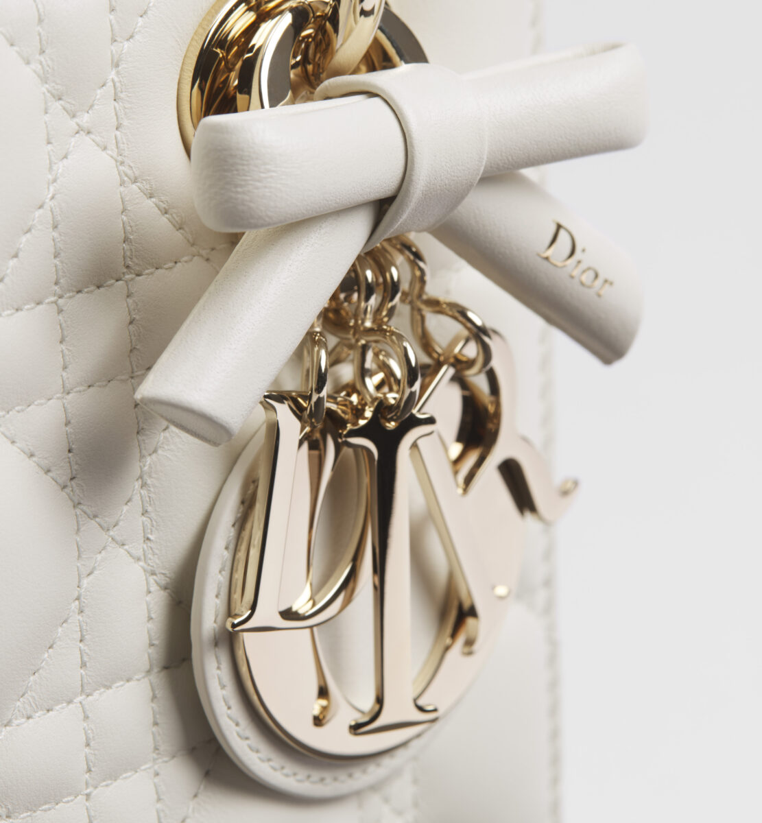 Dior Lady Dior Small 微信图片 20260815175111 194 10